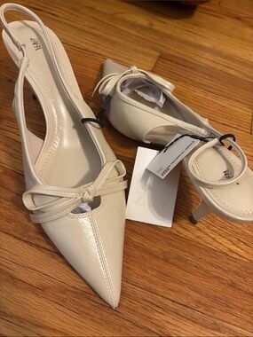 ZARA Cream Pointed Toe Slingback Heels with Bow